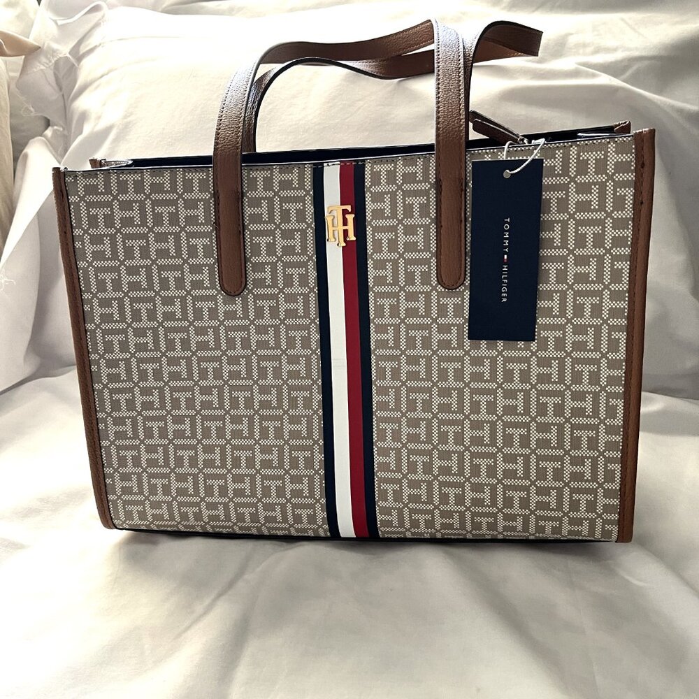 Tommy Hilfiger Tote Purse Handbag NEW